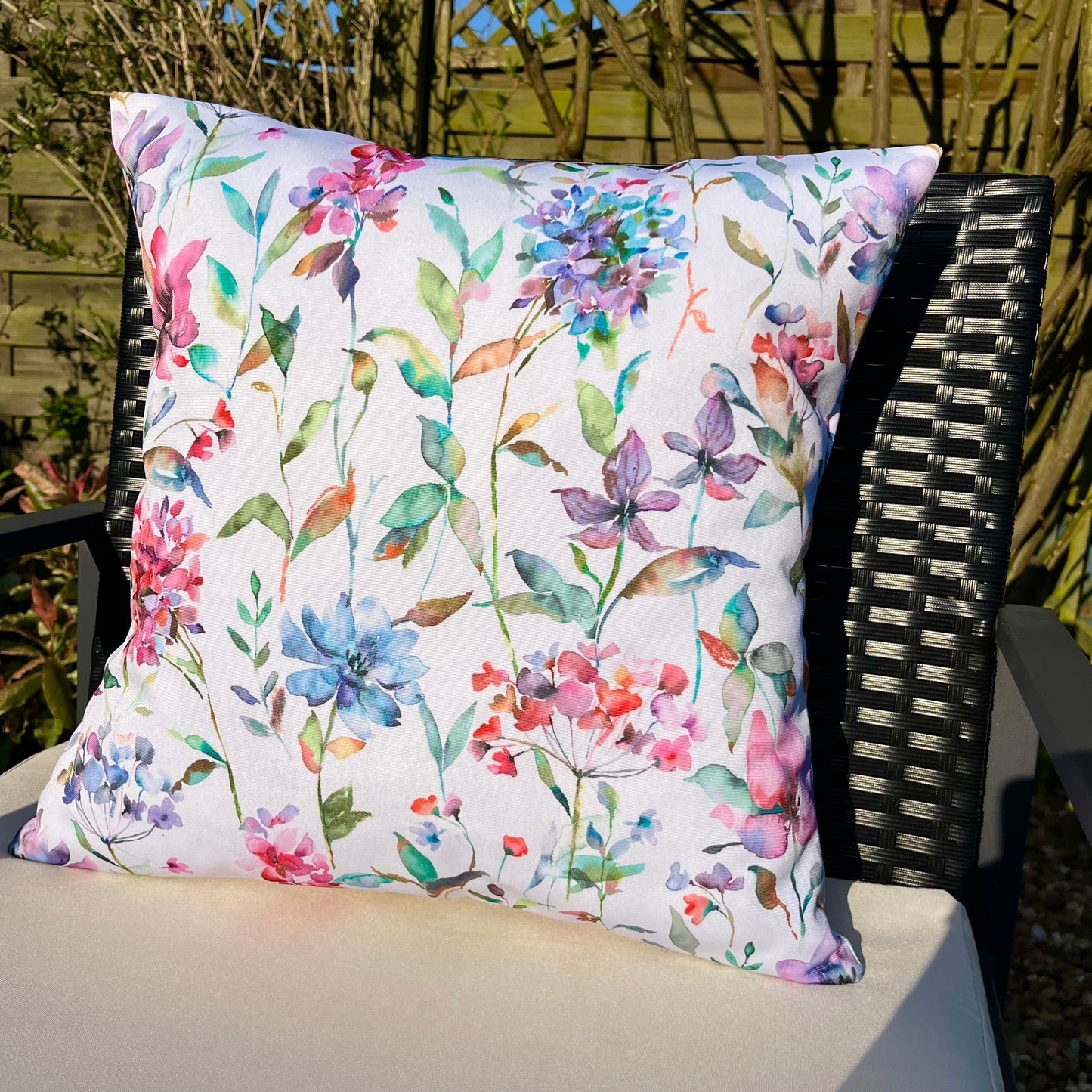 Outdoor cushion - Multi Floral