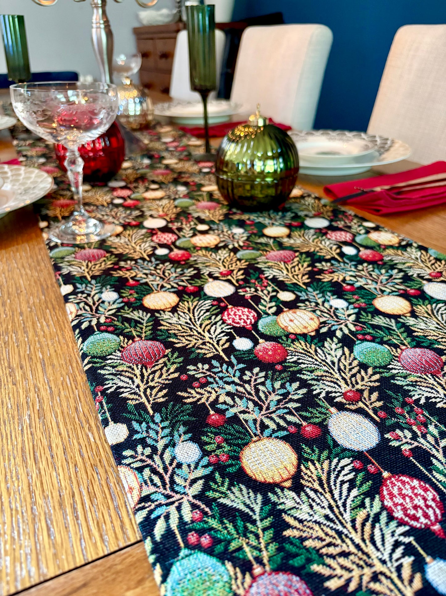 Bauble Table Runner