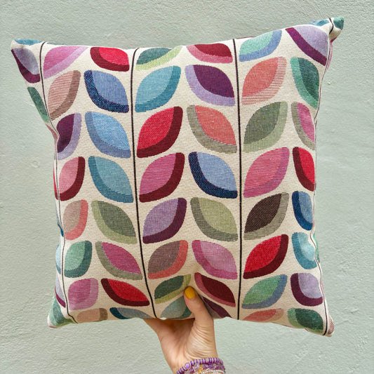 Leaf Cushion