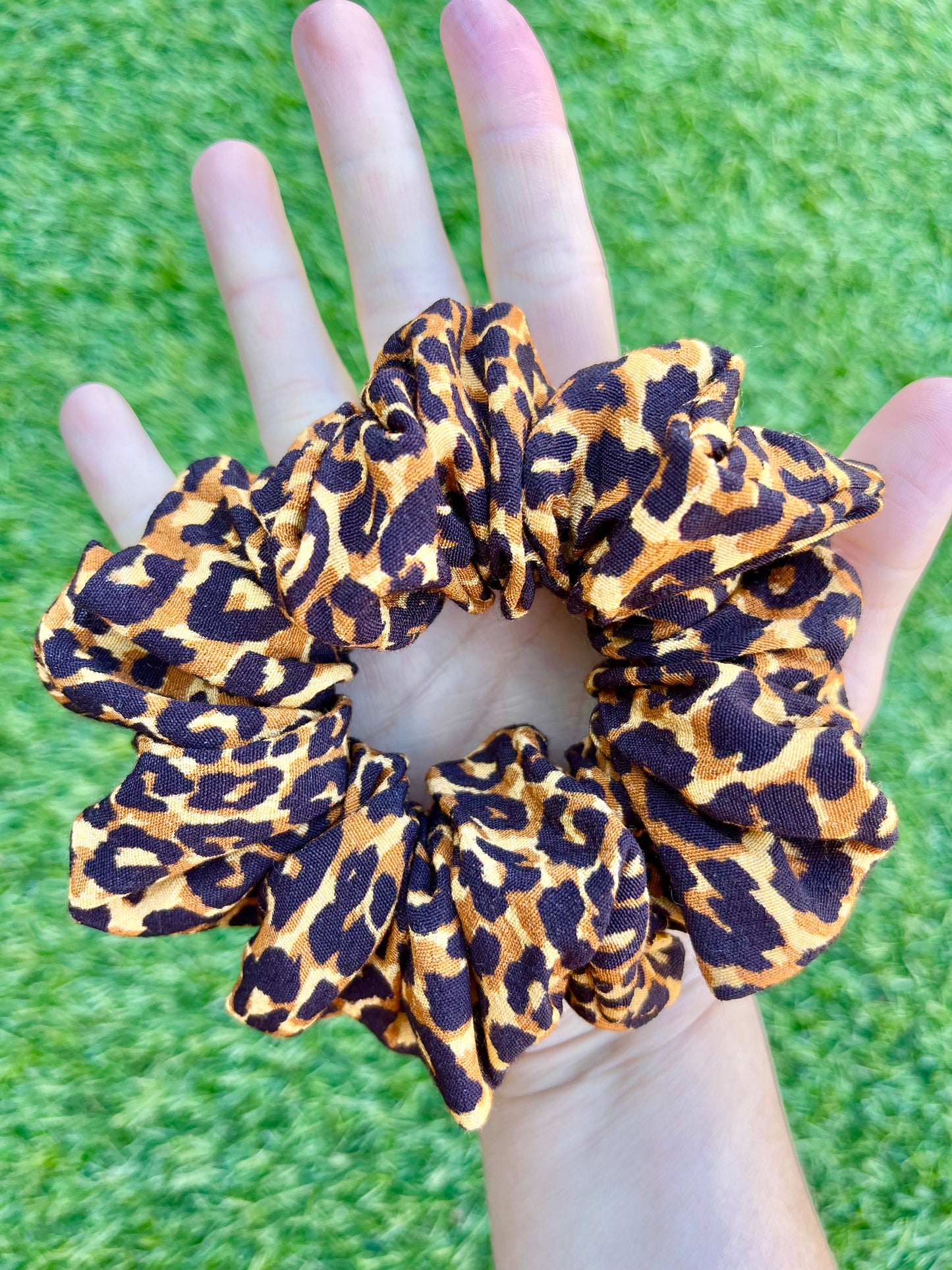 Leopard scrunchie